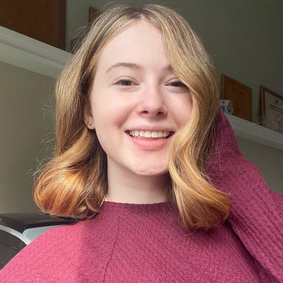 Meet your Posher, Sara - Picture 1 of 1